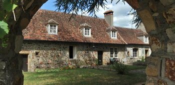 Chambre d'hôte du Prieuré de Châteloy